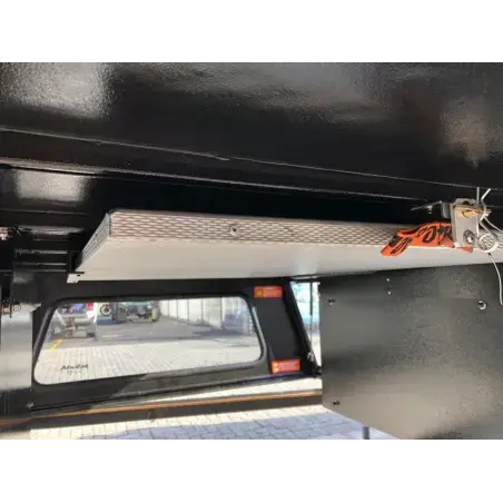 Supports de table de bivouac sous toit de hard-top rigide Alu-Cab